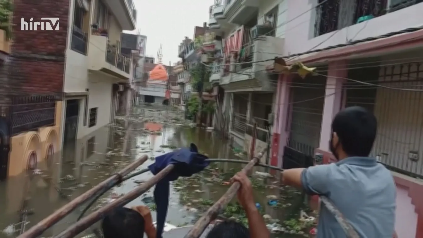 Halálos áradások pusztítanak Ázsia-szerte