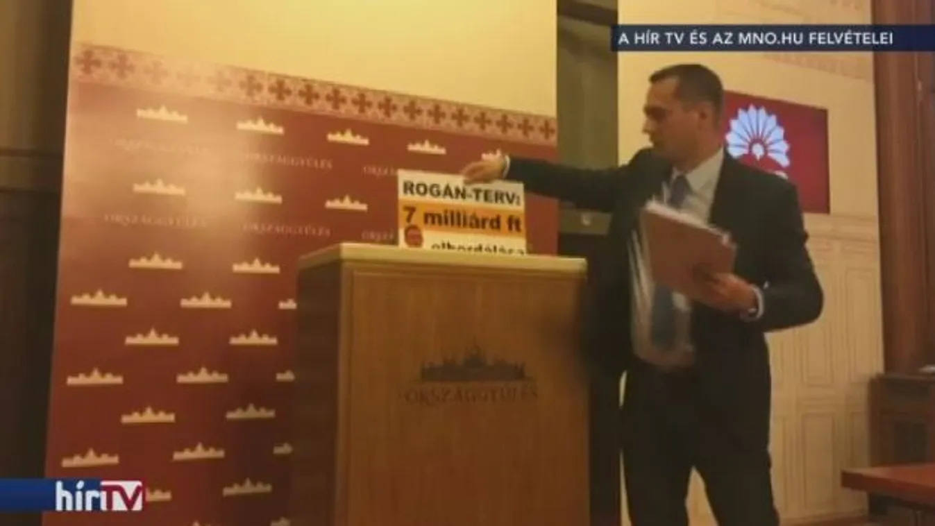 Fejvesztve menekült Molnár, amikor az új mozgalomról kérdezték