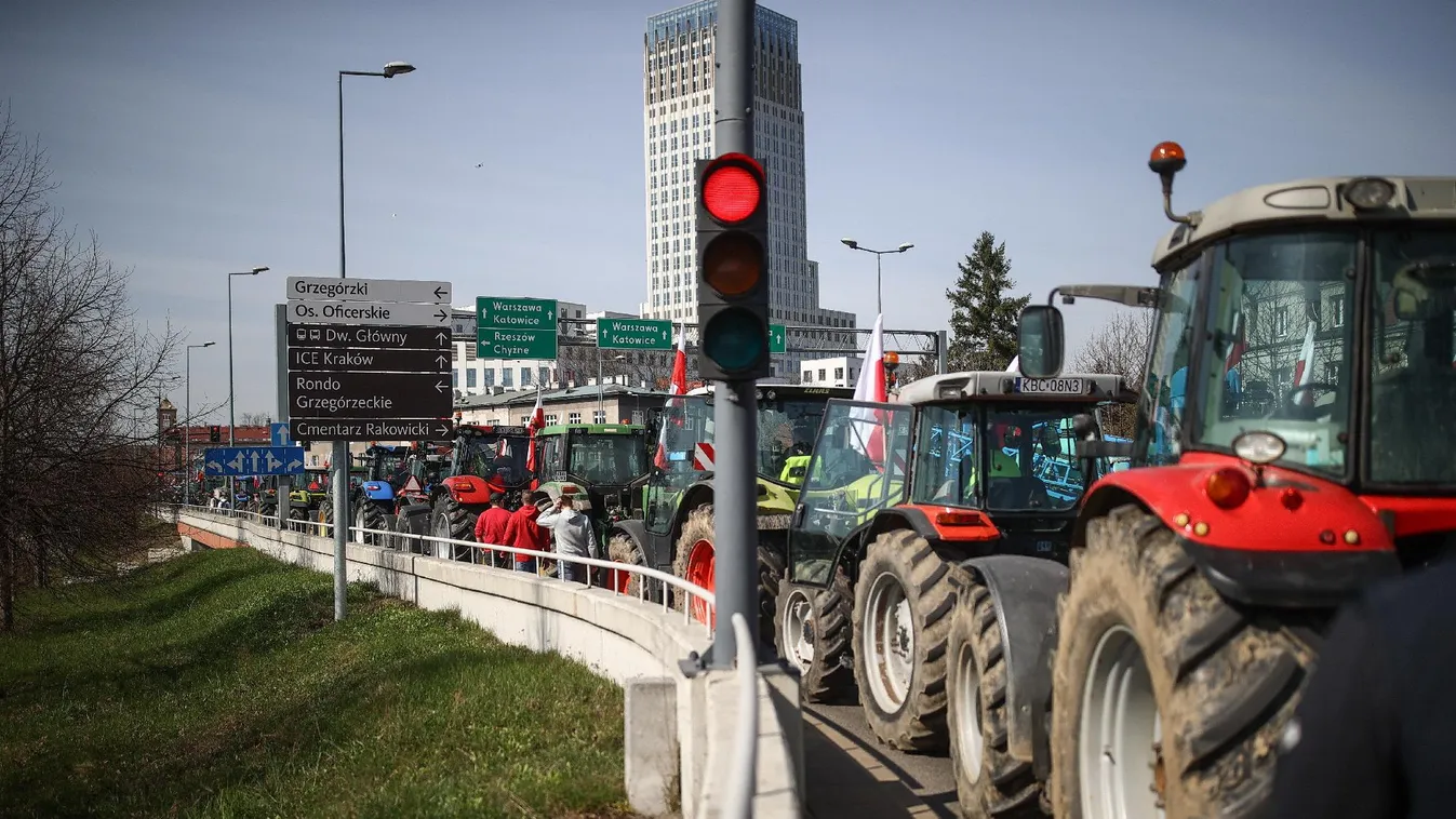 Gazdatüntetések kezdődtek Lengyelországban
