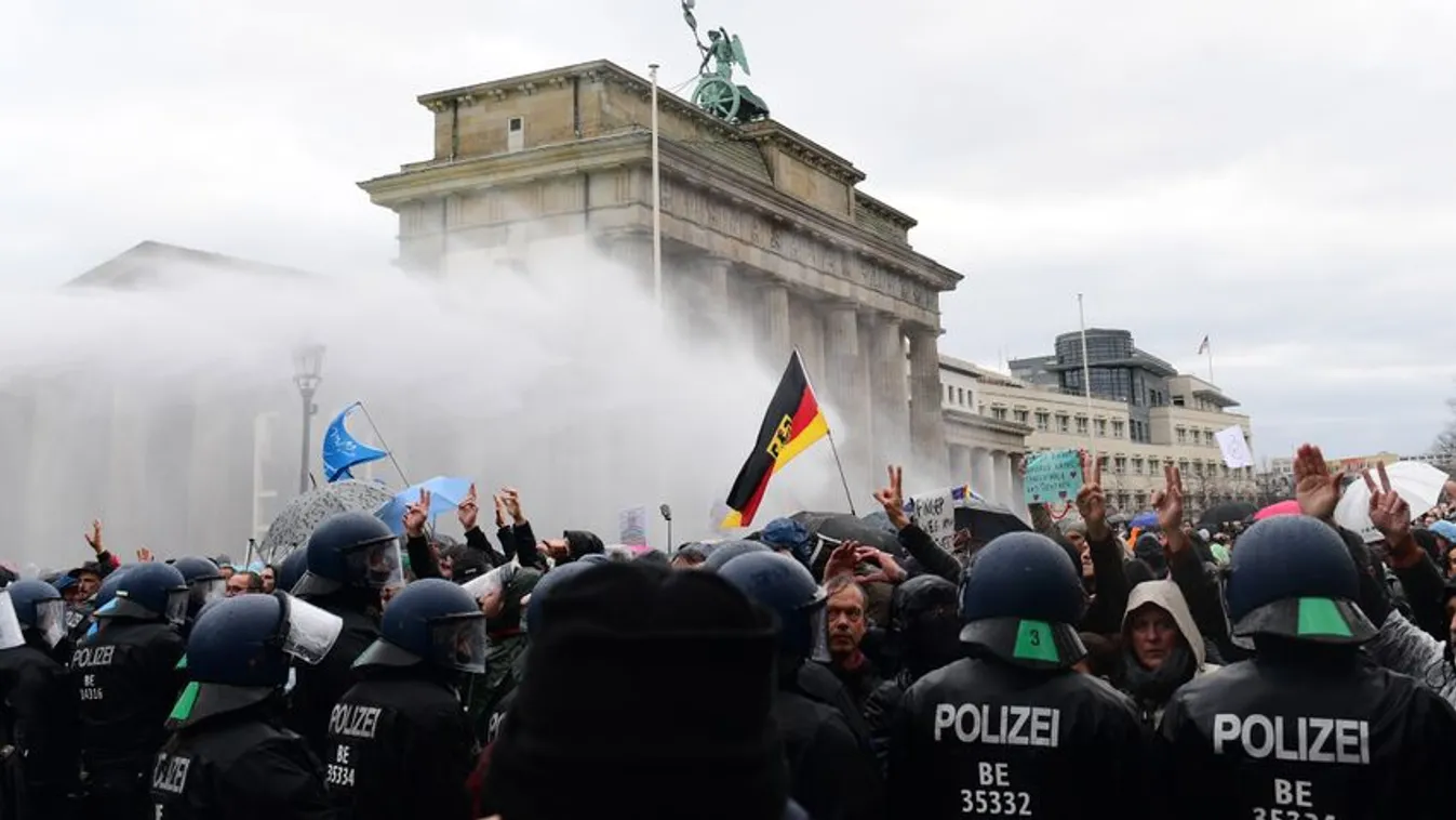 Soha ennyire kevesen nem tartották alkalmatlannak az államot Németországban a feladatai elvégzésére