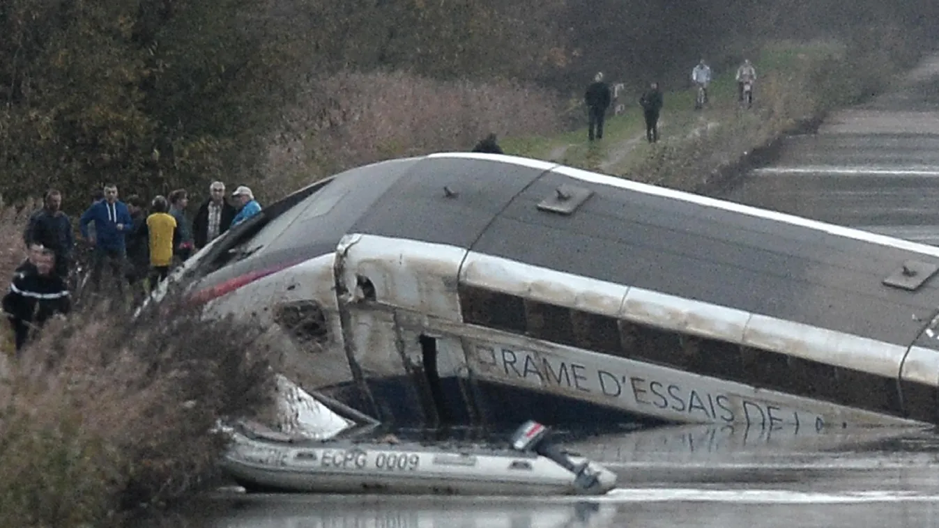 Próbaútján siklott ki a TGV, tízen meghaltak