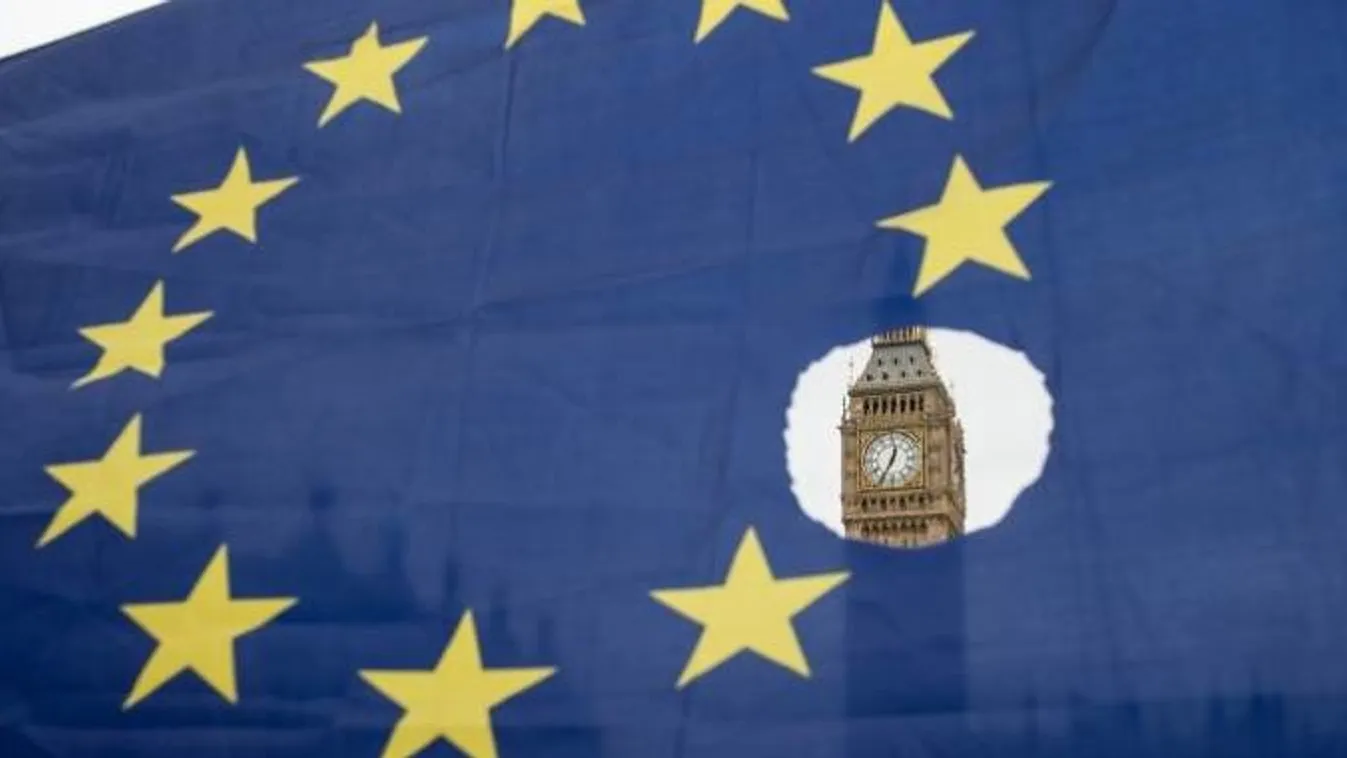 Sorosék lehetnek a brit EP-választás nyertesei