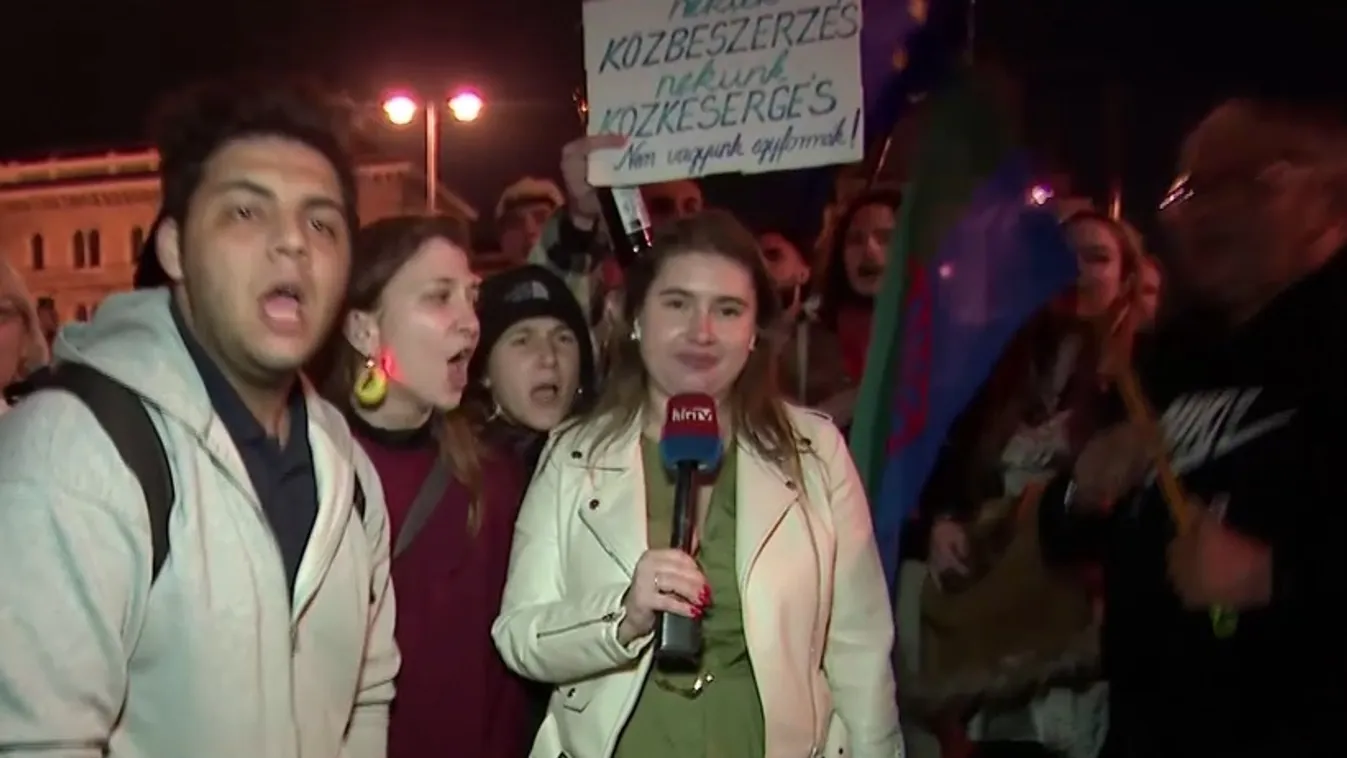Két hídfoglalás között még volt ideje a tüntetőknek újra inzultálni a HírTV riporterét + videó