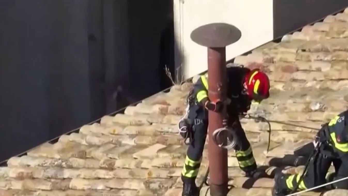 Radar – A kardinálisok a külvilágtól elzártan töltik a szavazás napjait  + videó