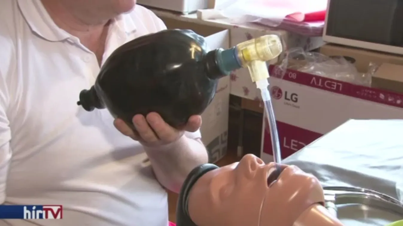 Hiánycikkek érkeztek a mentőállomásra