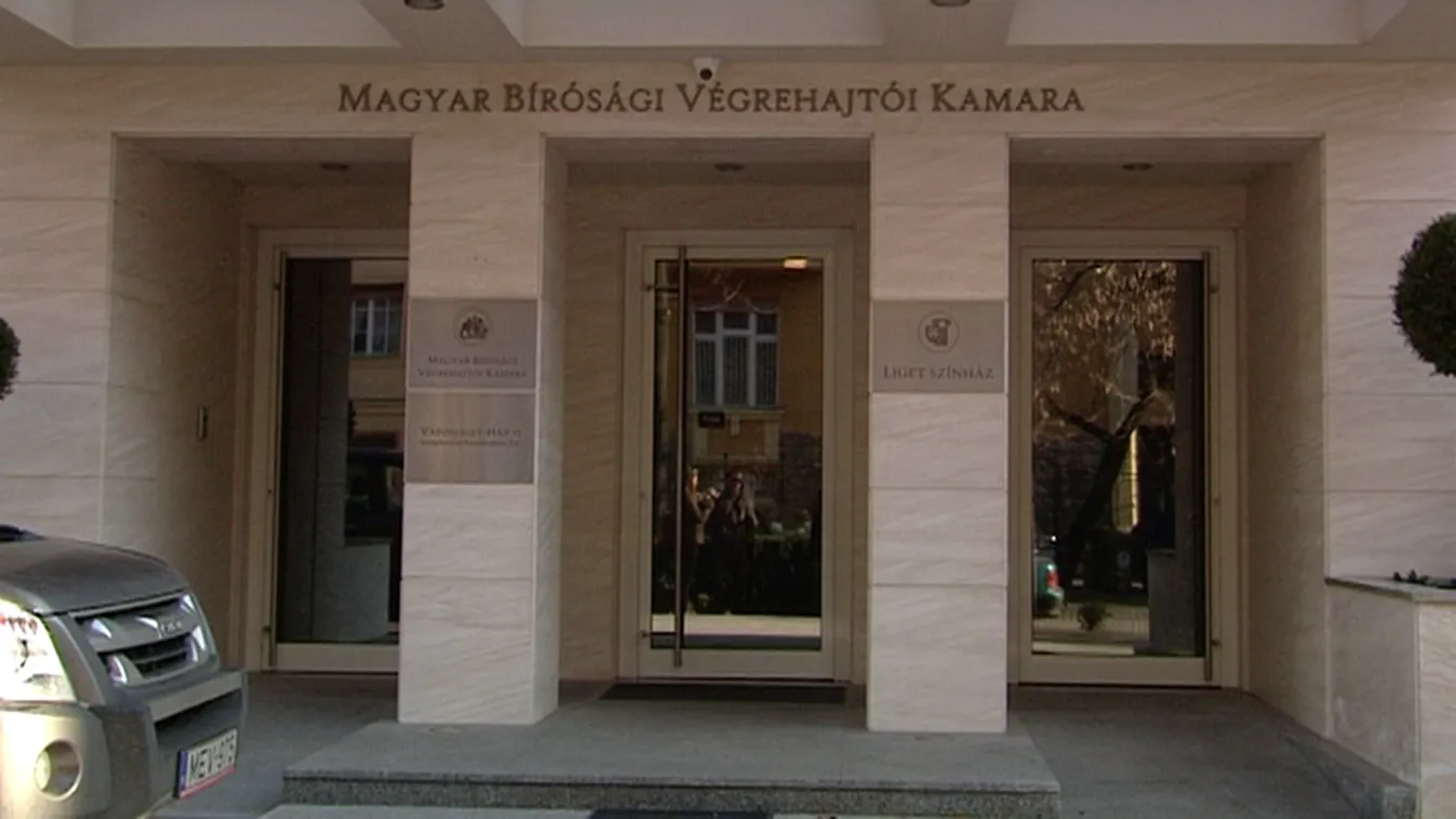 Luxusórát és ékszert akart elrejteni a hatóságok elől Schadl György