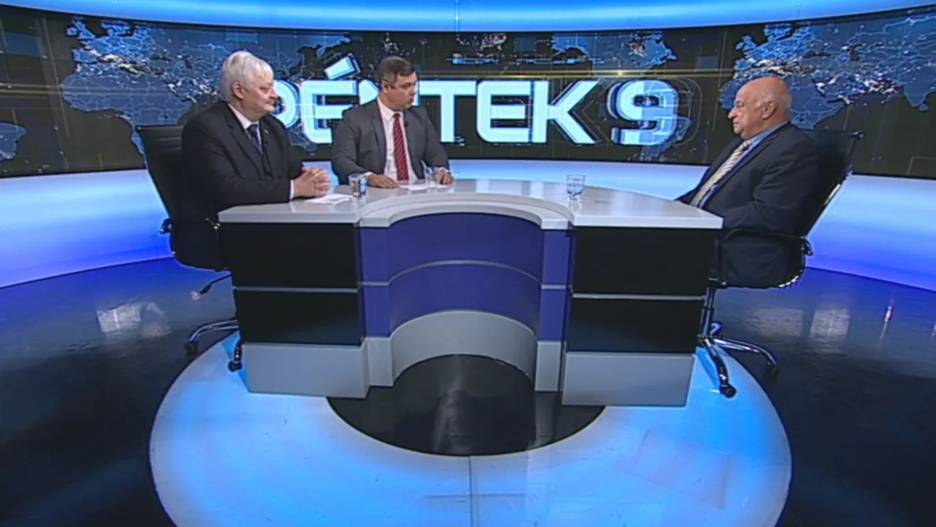 Angela Merkel rettenetesen mellényúlt