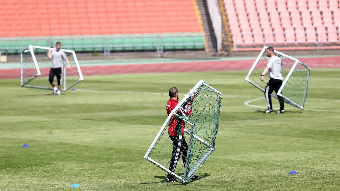 230 milliárdnyi taopénz vándorolt futballklubokhoz