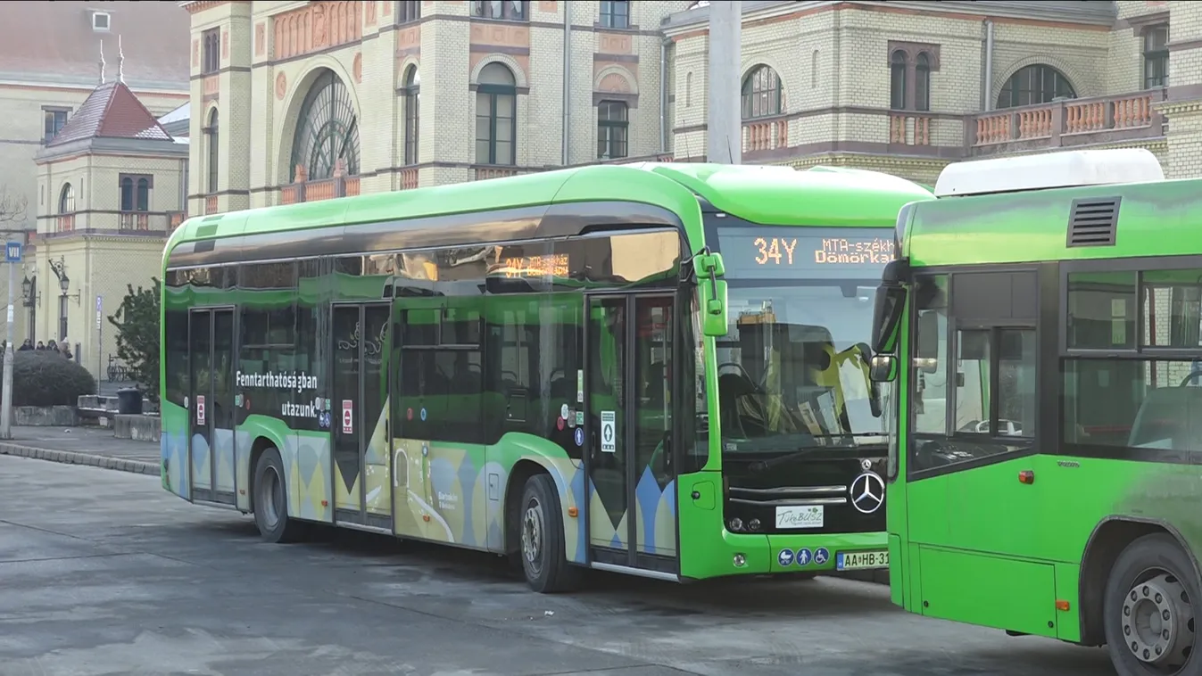 Két napra megáll a tömegközlekedés Pécsen + videó