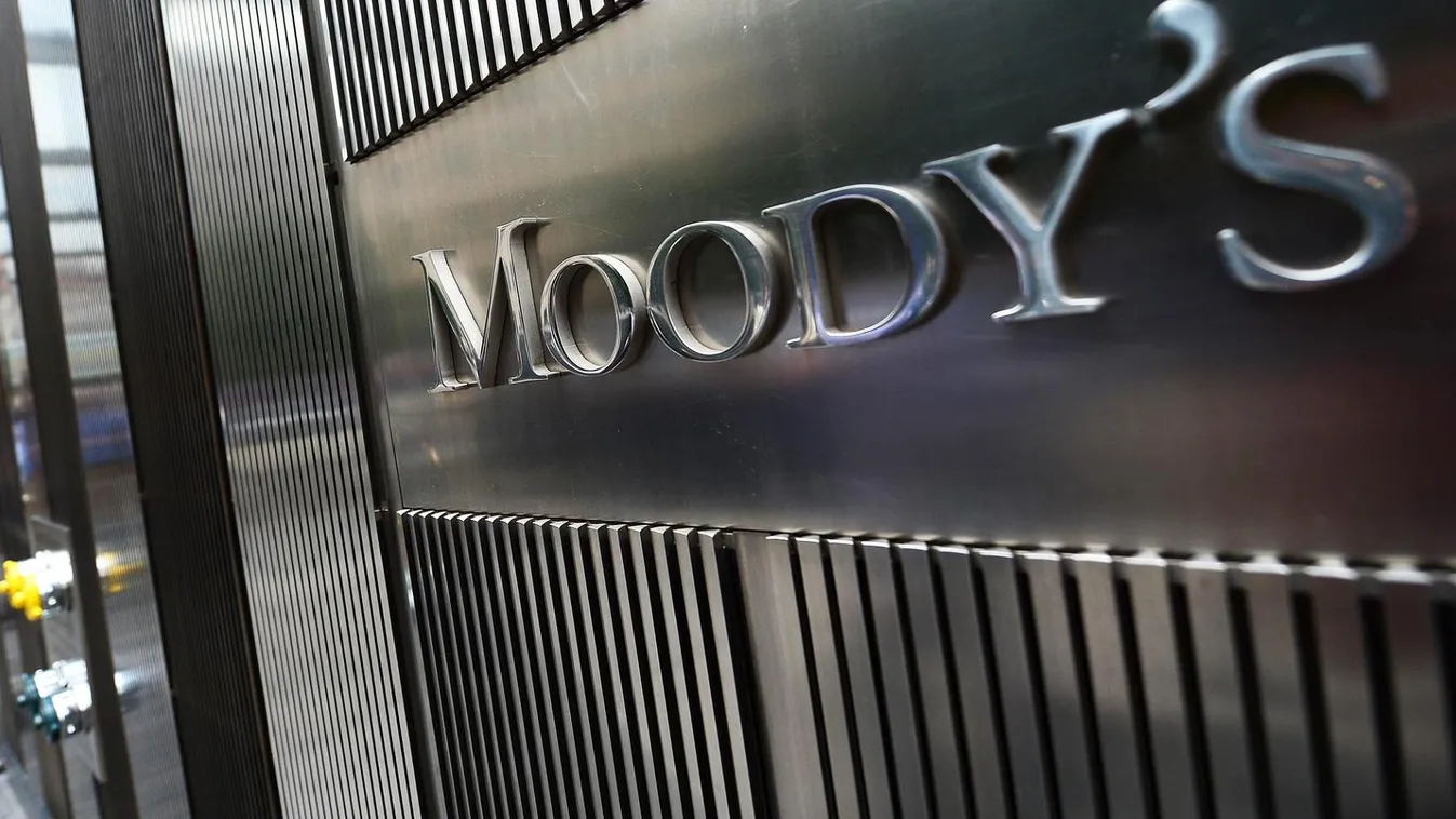 A héten vizsgálja a magyar adósosztályzatot a Moody's