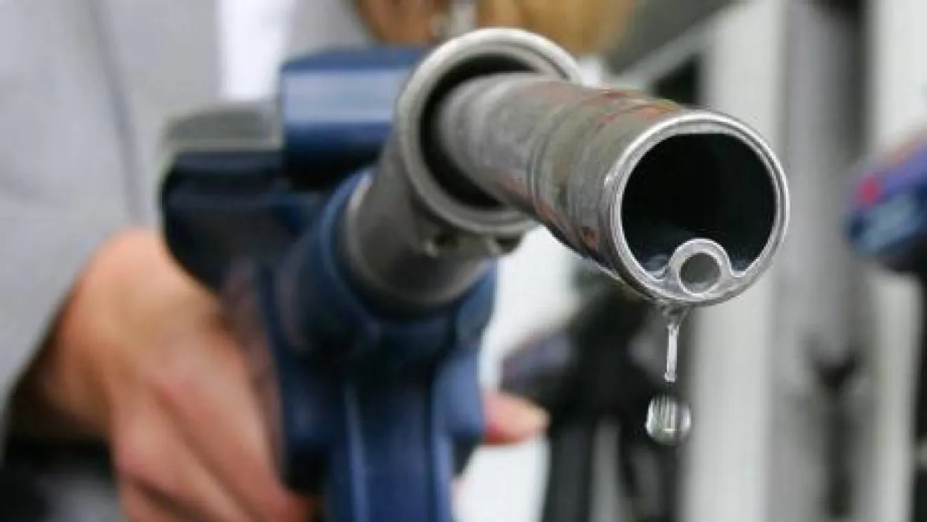 Péntektől drágul a dízel