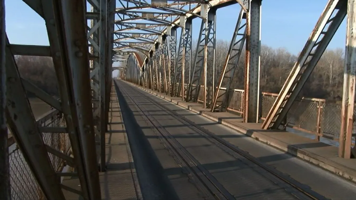 Saját forrásból újítják fel a Tisza-hidat, de még nem tudni, mennyiből