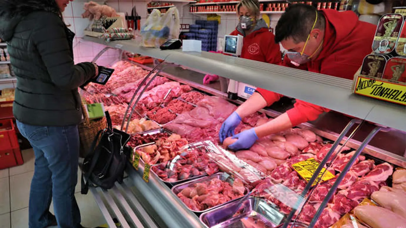 Fellobogózzák a baromfihúst is