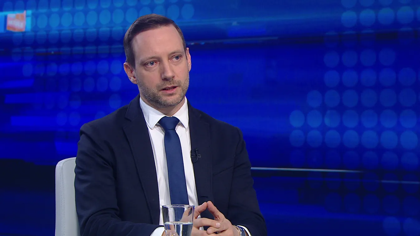 Azbej Trisztán: Két-három hétre elegendő élelmiszeradomány érkezett, ám sürgős gyógyszersegélyre van szükség Ukrajnában