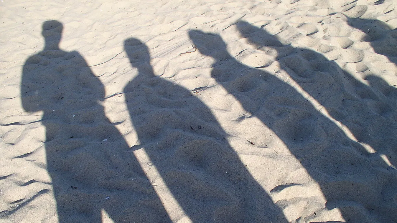 Jobbikosok kopogtatnak a KDNP vidéki szervezeteinél