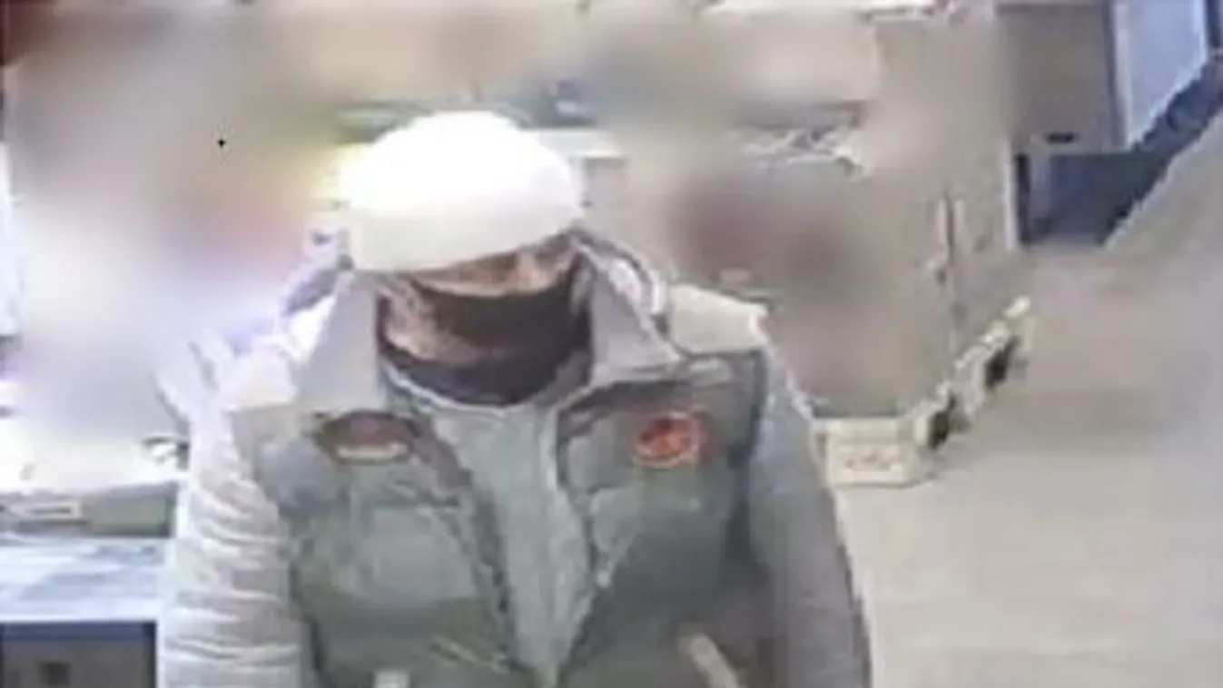 Felismeri? Egy érdi boltból lopott ez a férfi – fotó