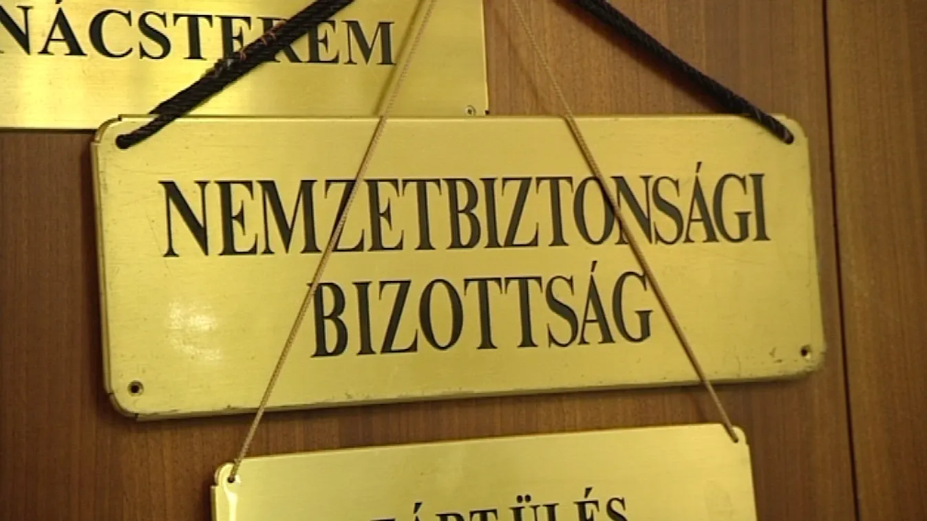 Miniszterelnöki válaszokat akar az ellenzék