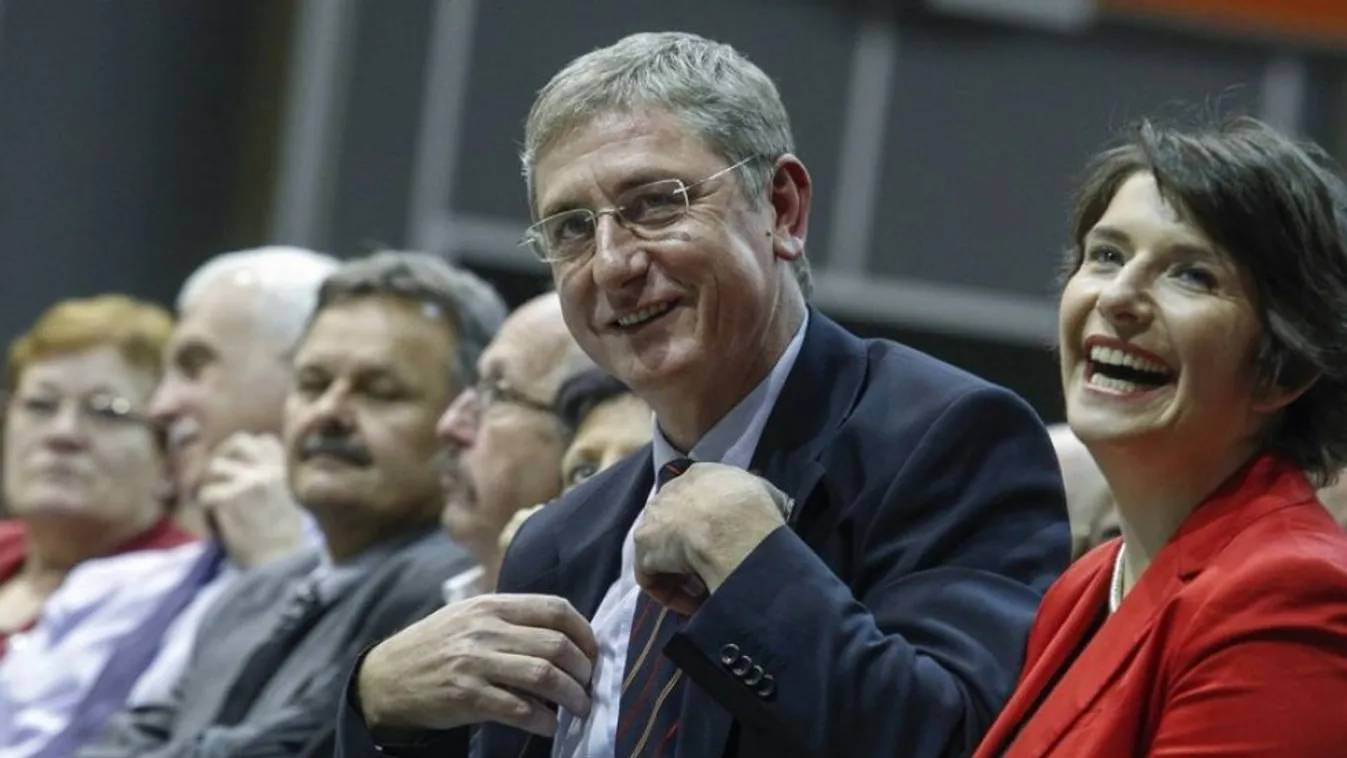 Fiatalokra vadászik Gyurcsány Ferenc pártja
