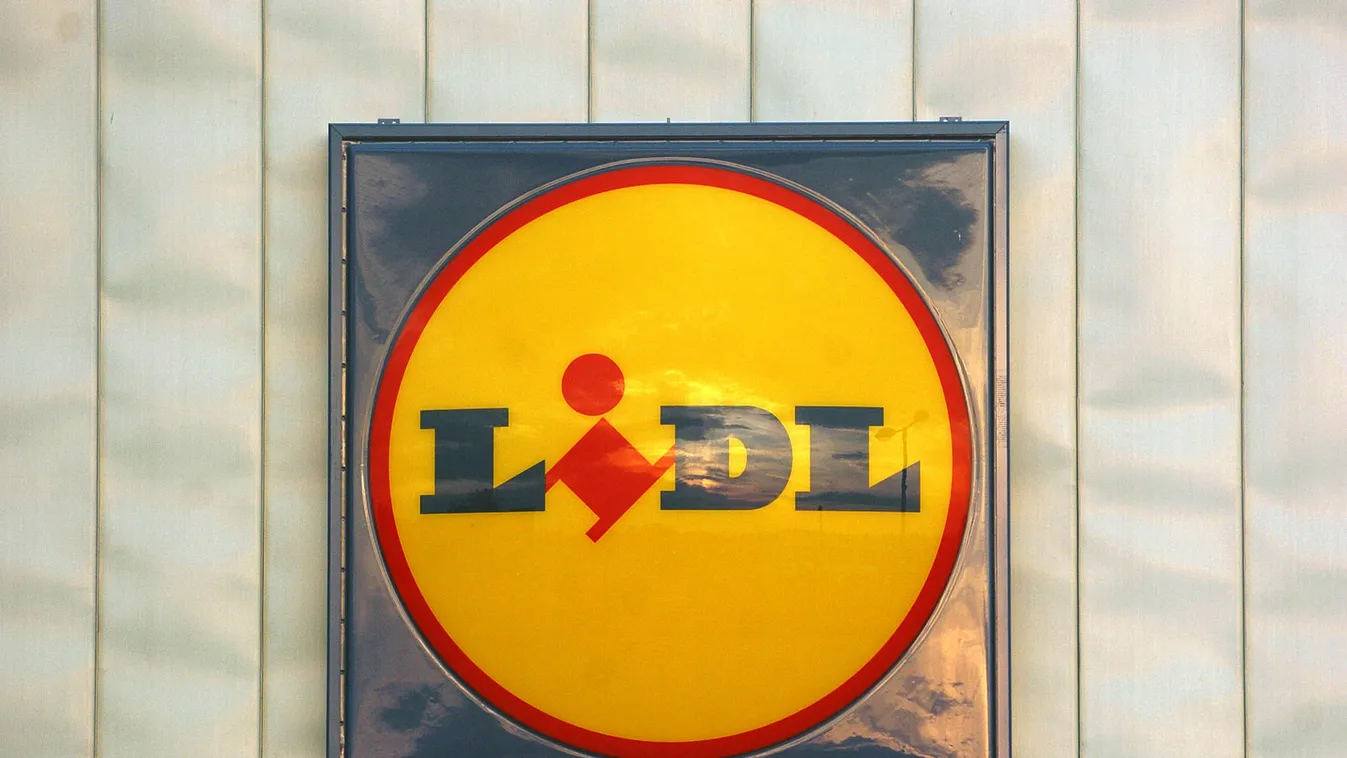 Nébih: Zsemlét és kiflit hívott vissza a Lidl, mert lehet, hogy műanyag került bele