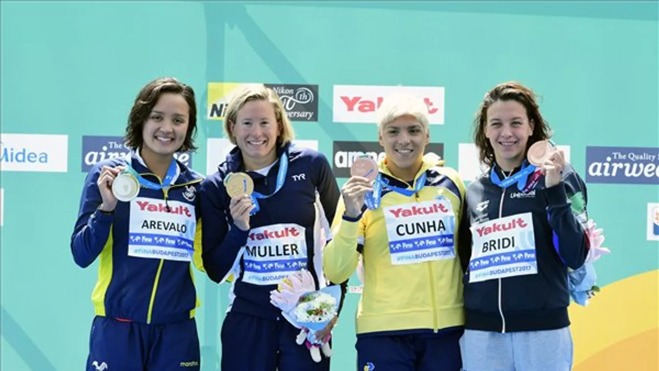 10 km-es úszás: francia győzelem, Olasz Anna a 8.