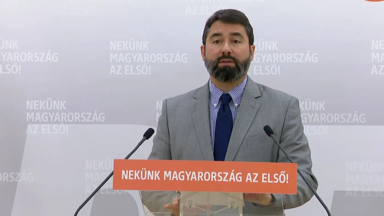 Már 1 millió 150 ezer aláírás Orbán Viktor programja mellett