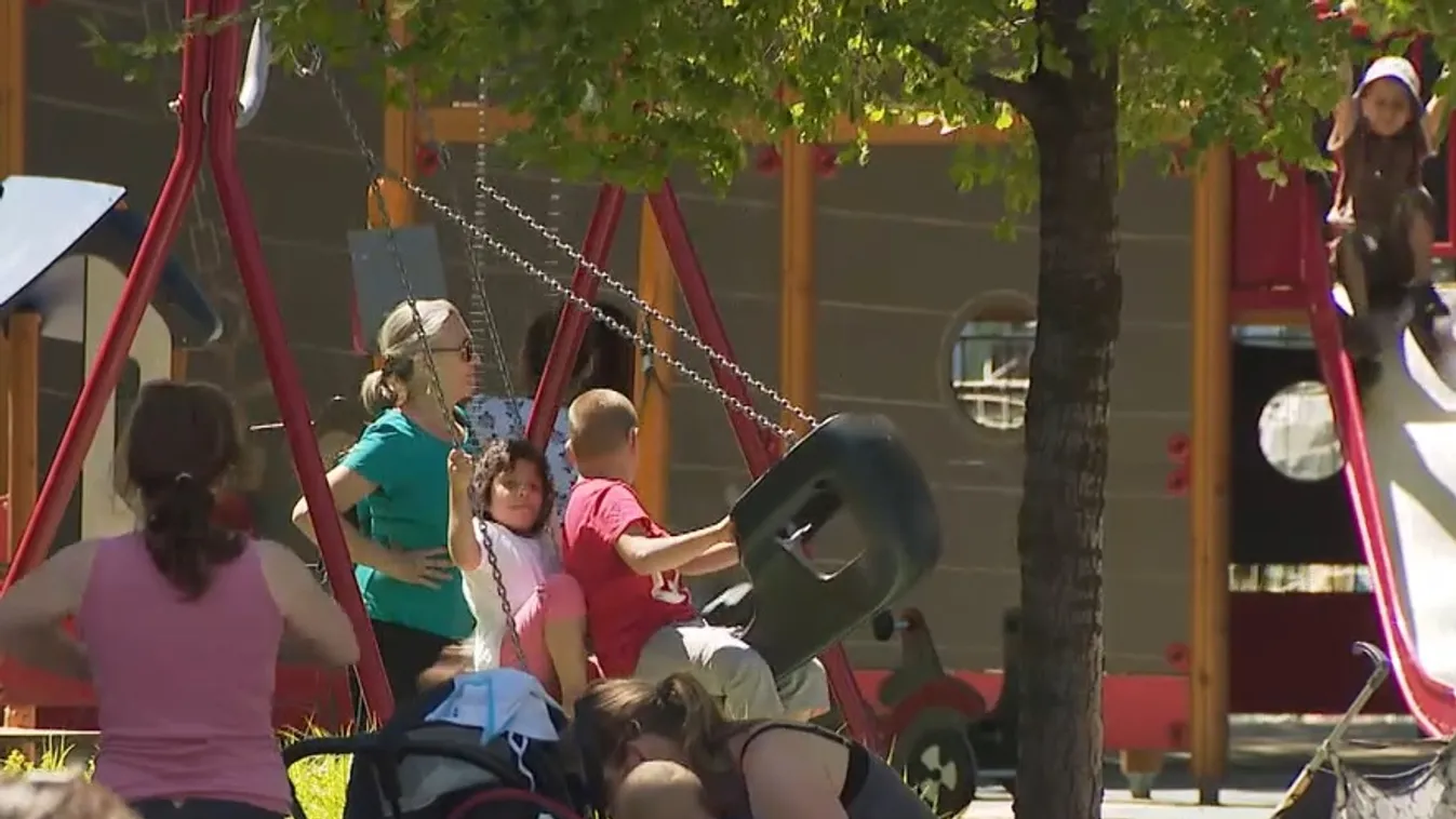 Orbán Viktor: A 2025-ös évben a gyermekek után járó adókedvezmény összegét megduplázzuk!