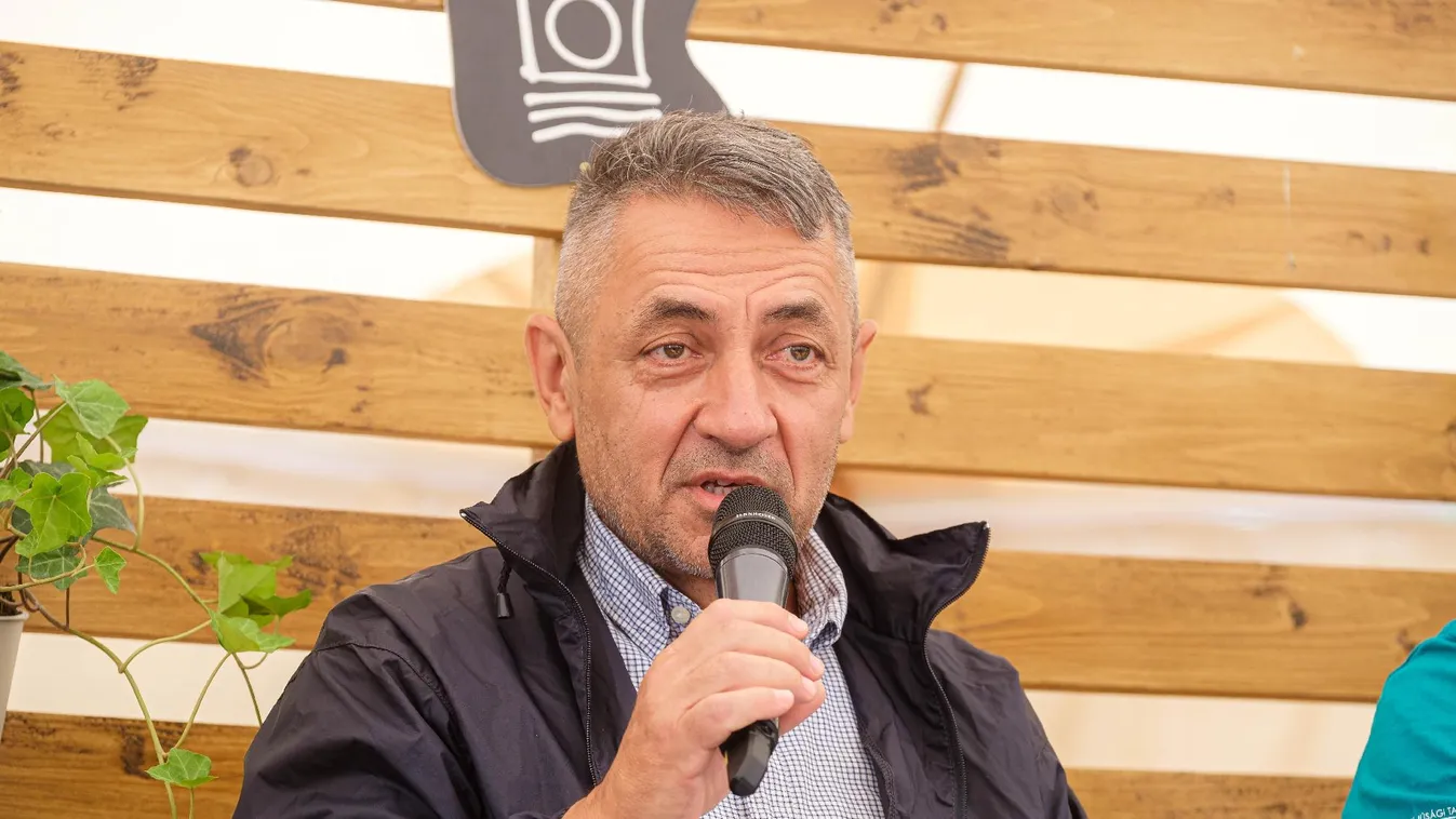 Potápi Árpád János: A kormányzati munka kiemelkedő területe a nemzetpolitika