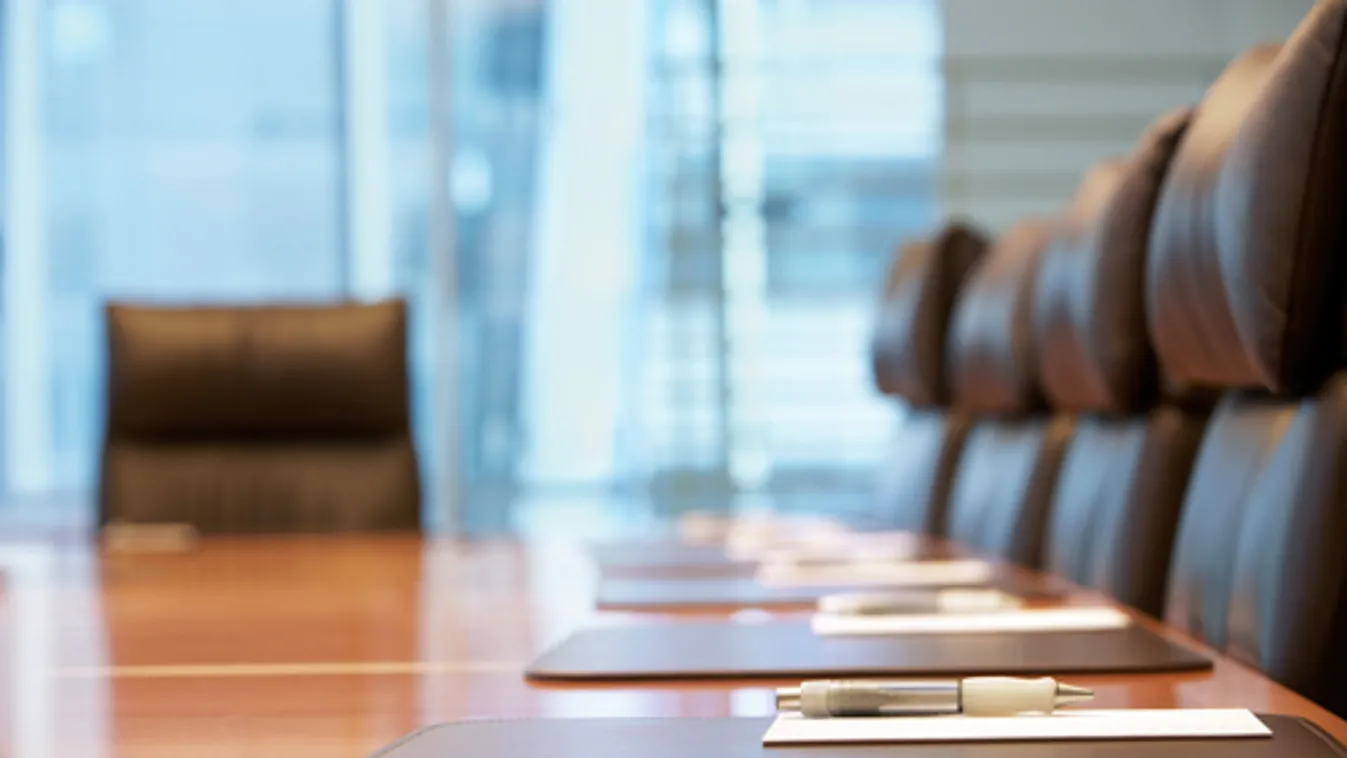 Lemondott a pilismaróti képviselő-testület