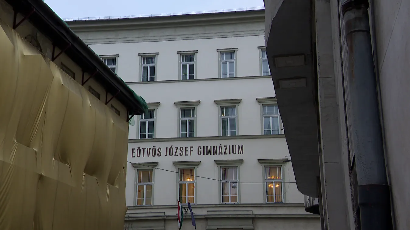 Telefonos segítség: mondd, hogy koholmány!