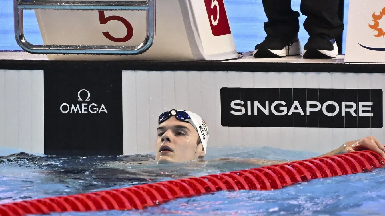 Kós Hubert országos csúcsot úszott, de lemaradt a dobogóról Szingapúrban