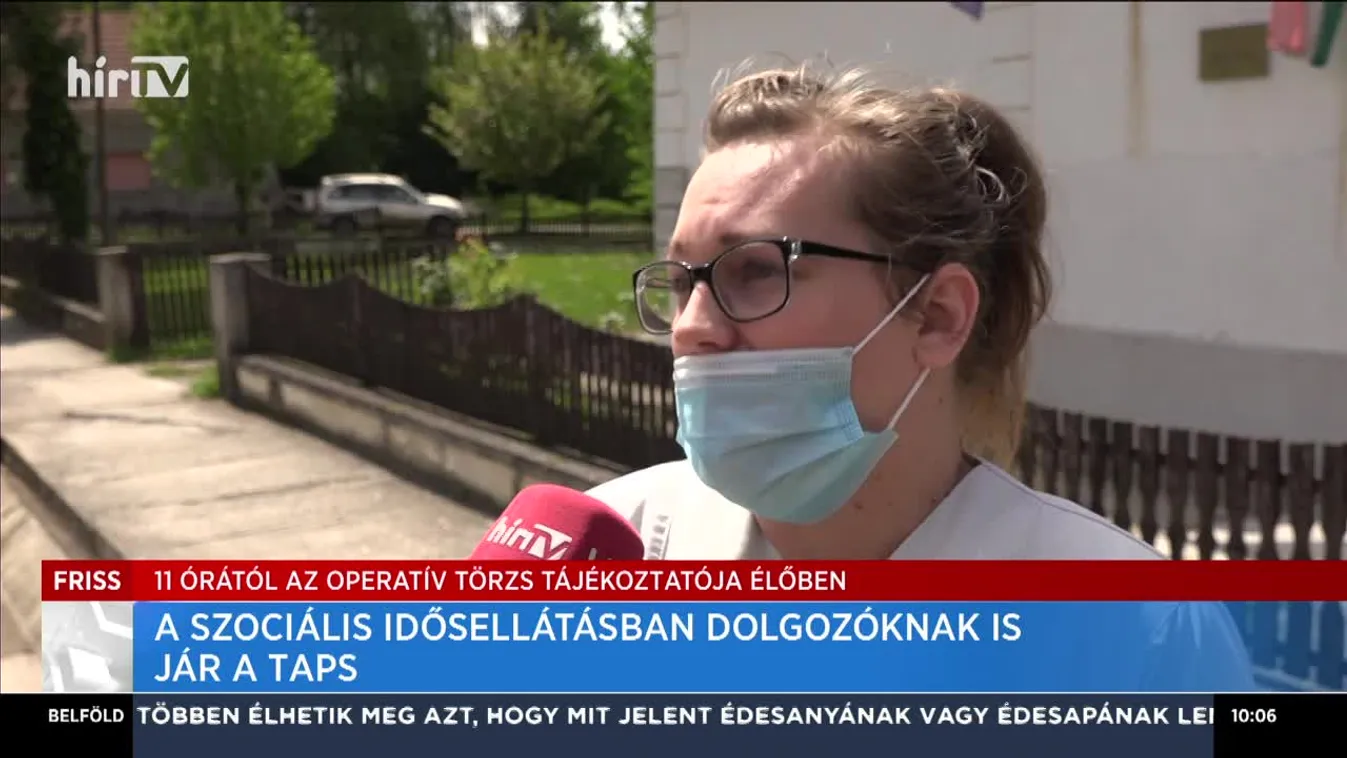 A szociális idősellátásban dolgozóknak is jár a taps
