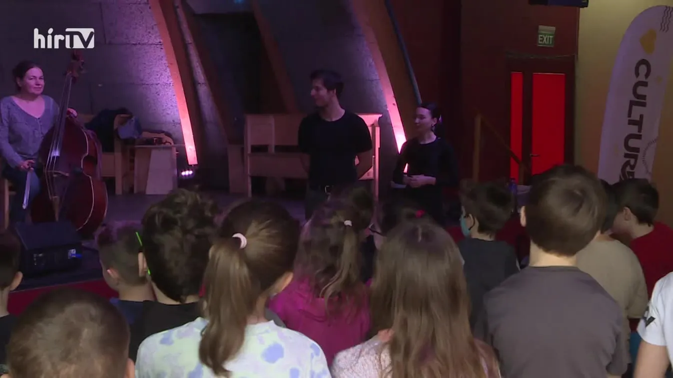 Mozaik - Ingyenes néptáncoktatás gyerekeknek