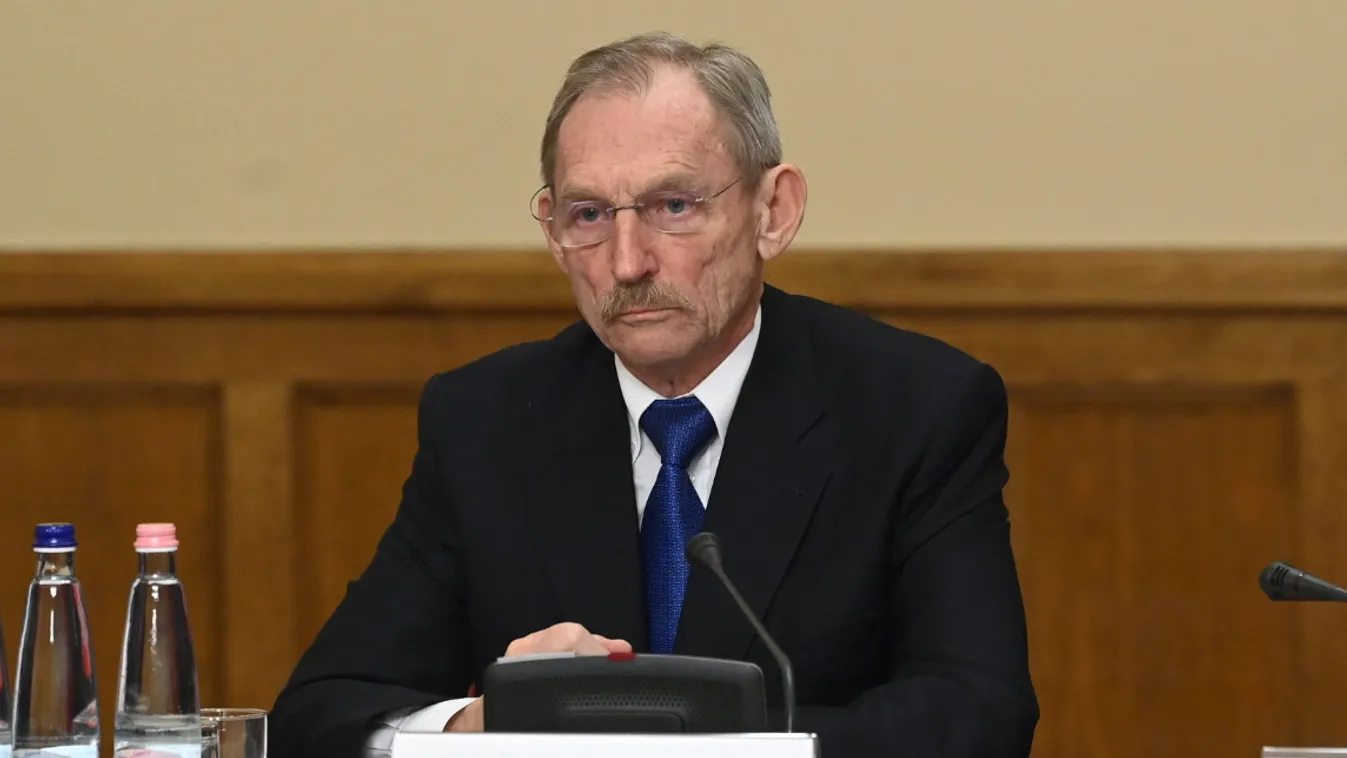 Jövőre tovább emelik a béreket az egészségügyben + videó