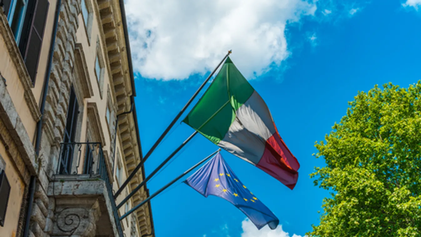 Kormányváltást sürgetett Renzi és Salvini a járvány után