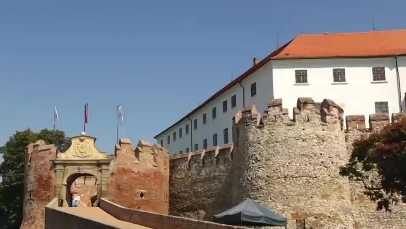 Történelmi emlékhellyé nyilvánították a Siklósi várat