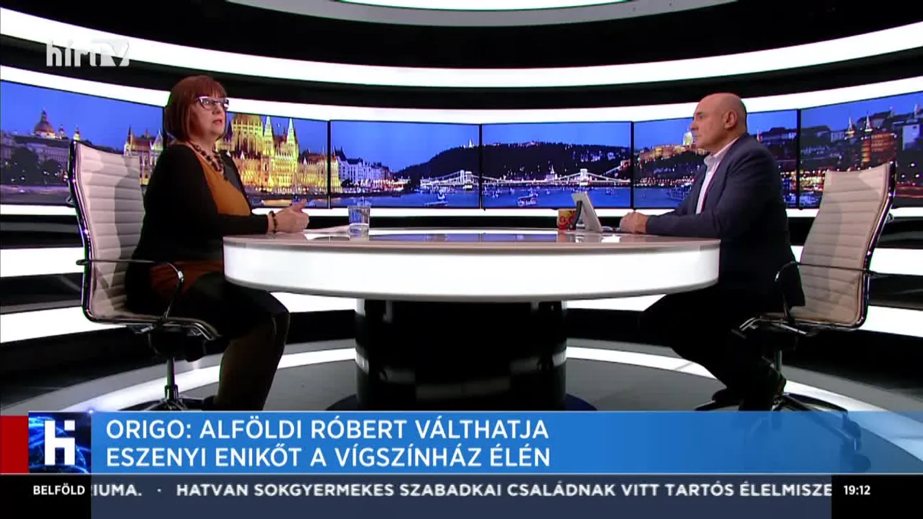 Origo: Alföldi Róbert válthatja Eszenyi Enikőt a Vigszínház élén