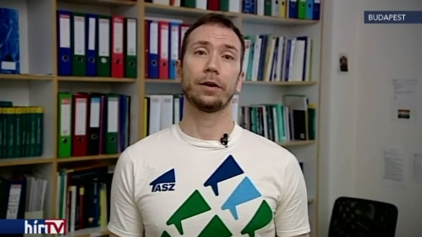 Komplett profilt alkothatna bárkiről az állam