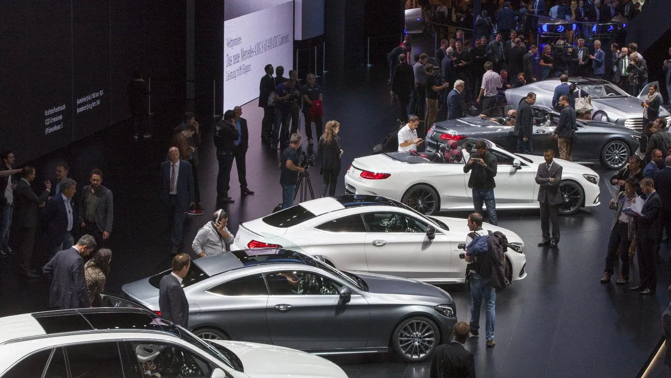 Beszámoló a frankfurti autószalonról – Garázs