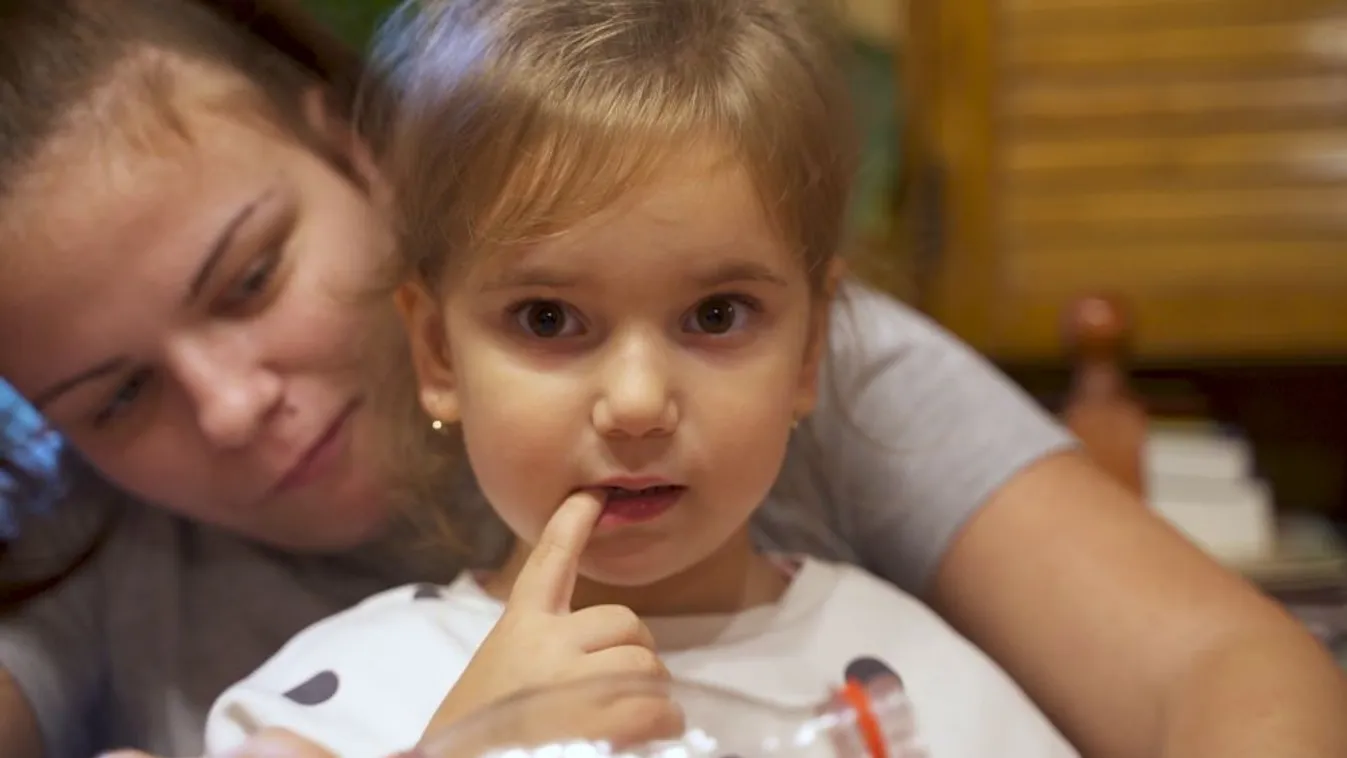 Szülők nélkül, de szeretetben