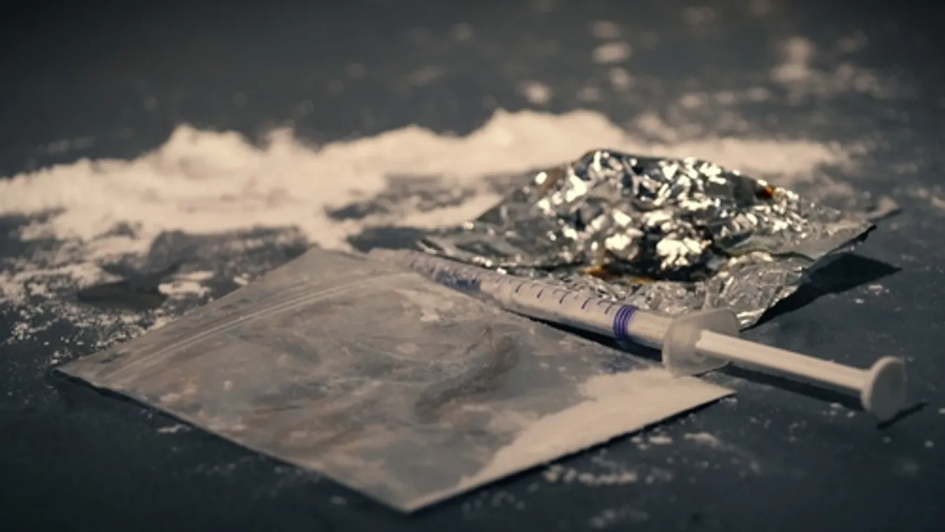 Elfogtak négy zalaegerszegi férfit, akik kokainnal kereskedtek