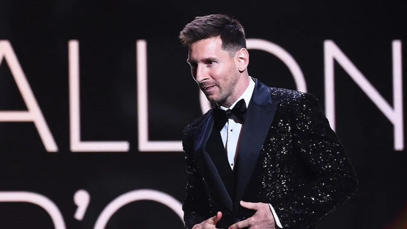 Lionel Messi kapta az Aranylabdát