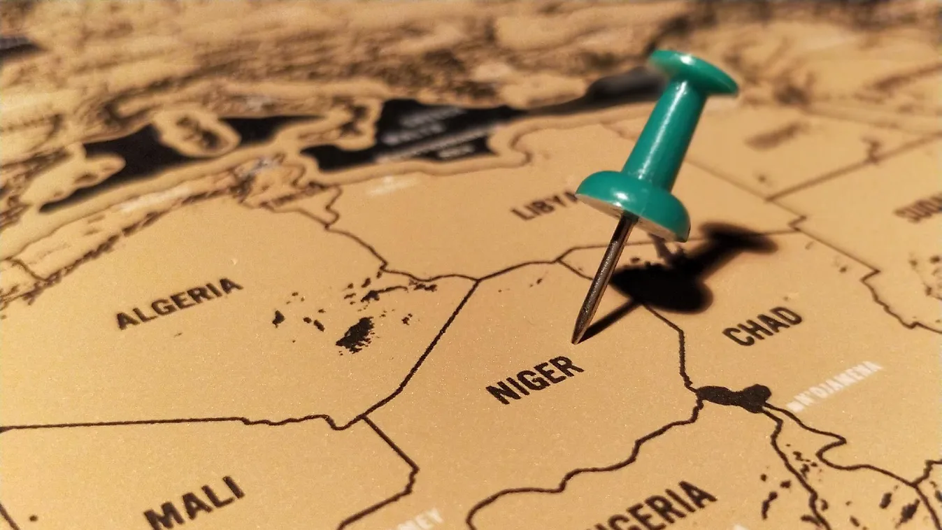 Több tucat katonával végeztek fegyveresek Nigerben