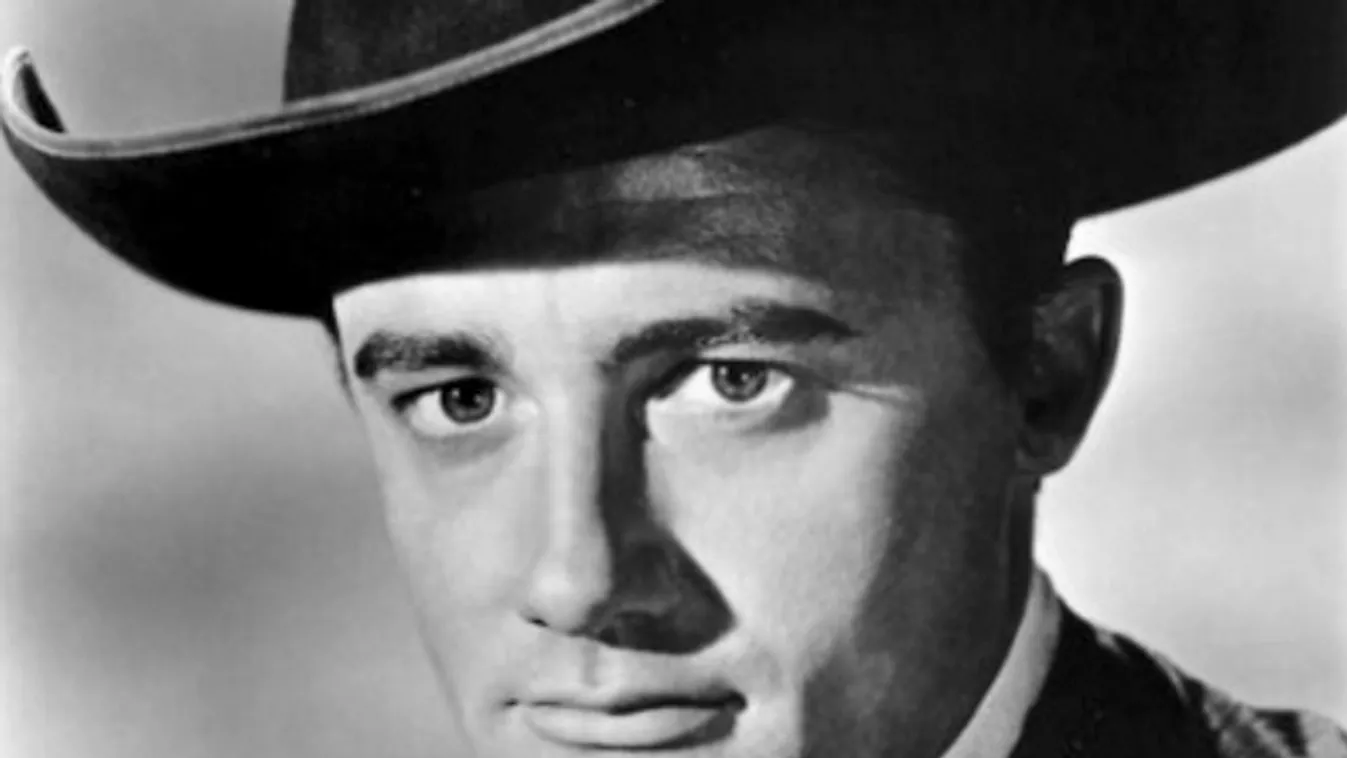 Elhunyt A hét mesterlövész sztárja