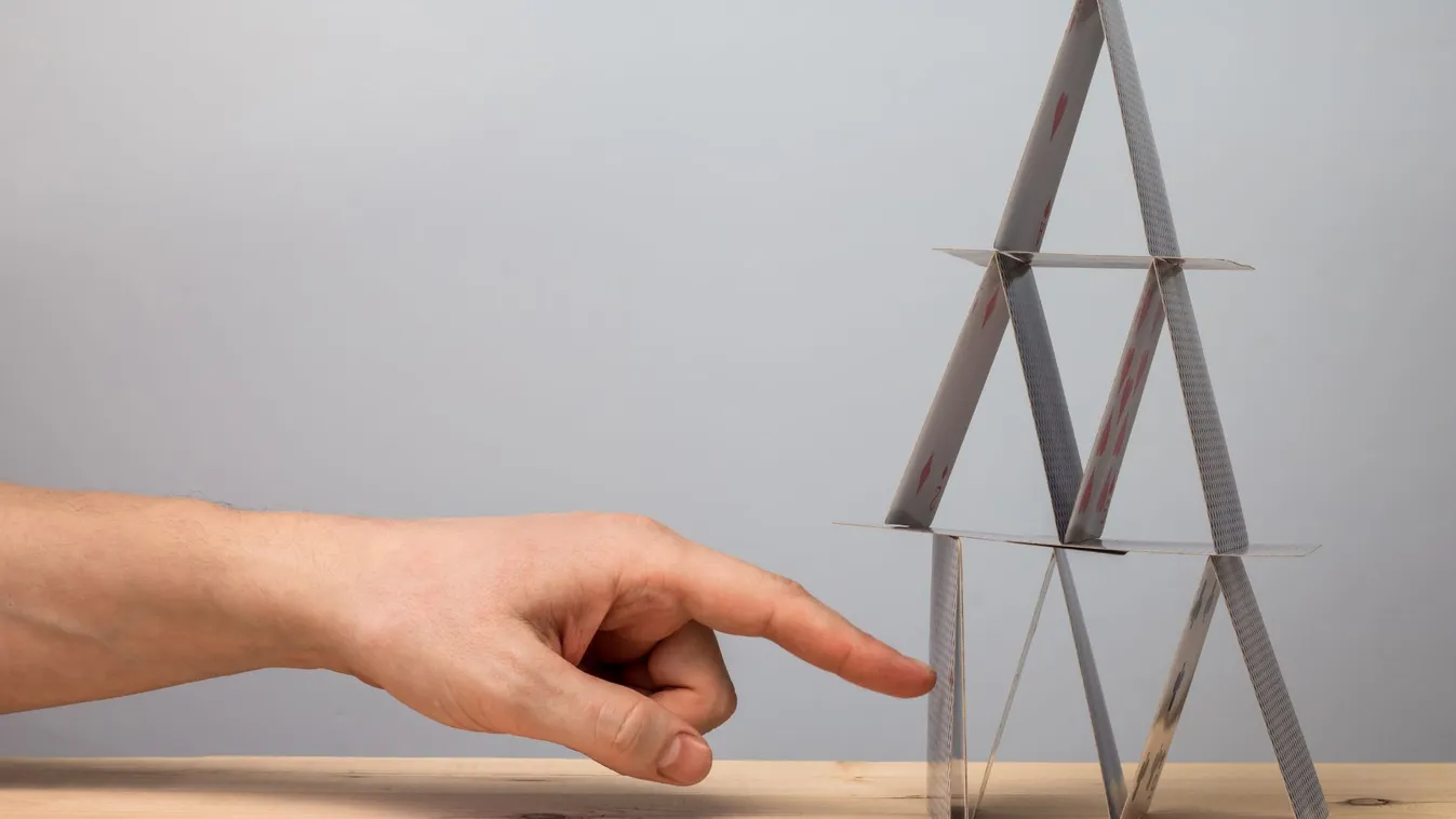 Az összeomlás elkerülhetetlen: a patologikus hazudozó portréja