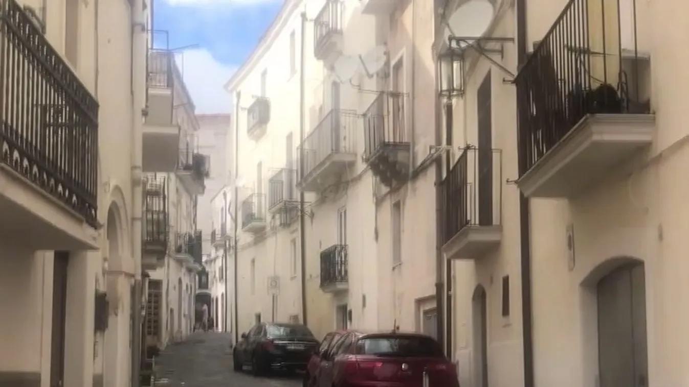 El akarja kobozni az üresen álló ingatlanokat Ilaria Salis pártja a lakhatási helyzet megoldása érdekében  + videó