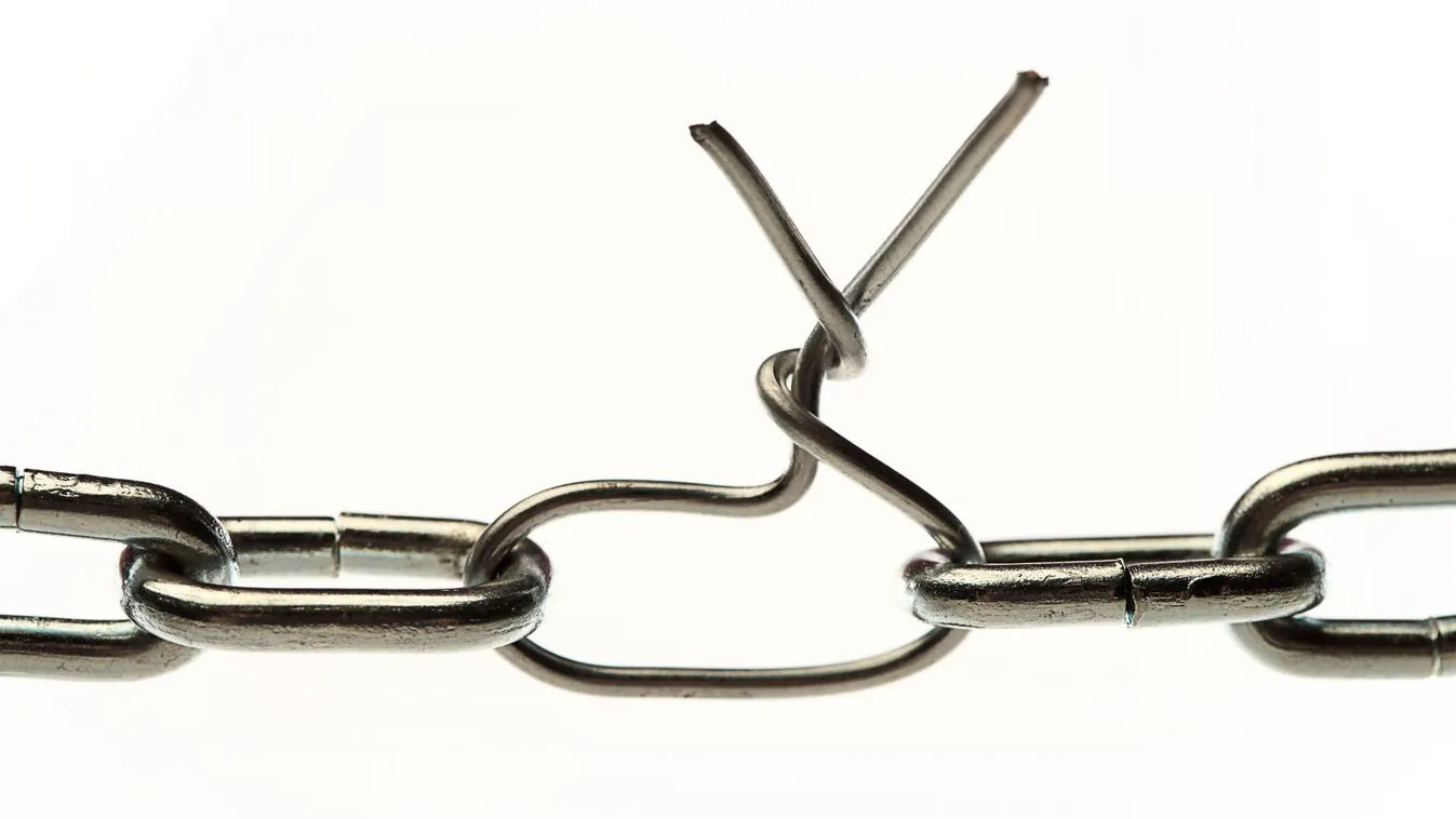 "Nem politikus, csak egy influenszer" – ezért maradhat le Magyar Péter a Fidesztől