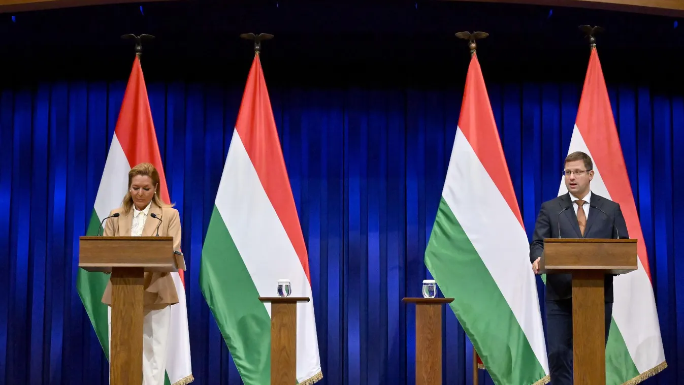 Kormányinfó élőben a HírTV-n + videó