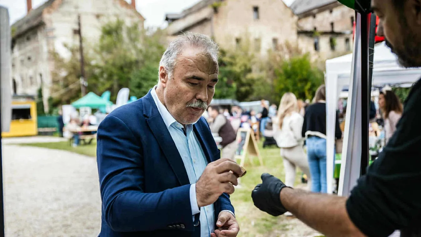 A hálátlanság politikája: Így büntetné Brüsszel azokat, akiknek a kenyerünket köszönhetjük