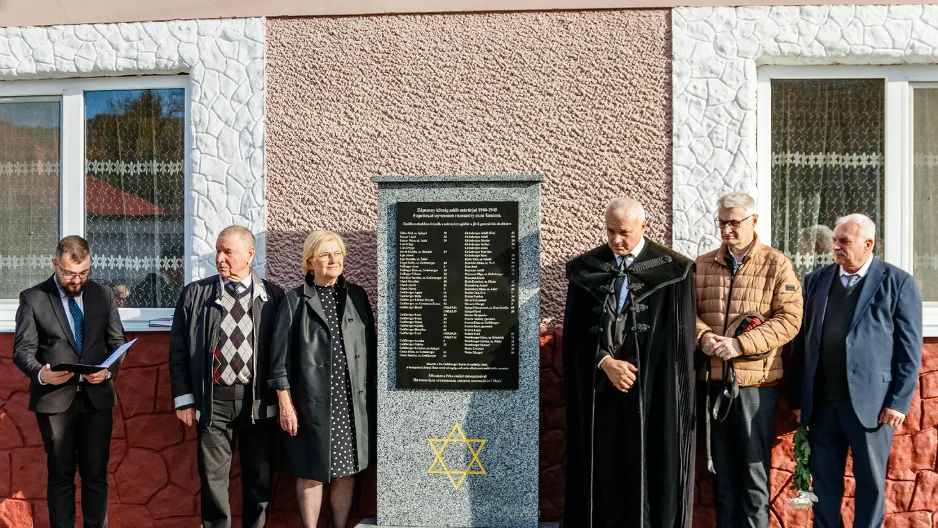 65 név emlékeztet arra, hogy hova vezet a gyűlölet