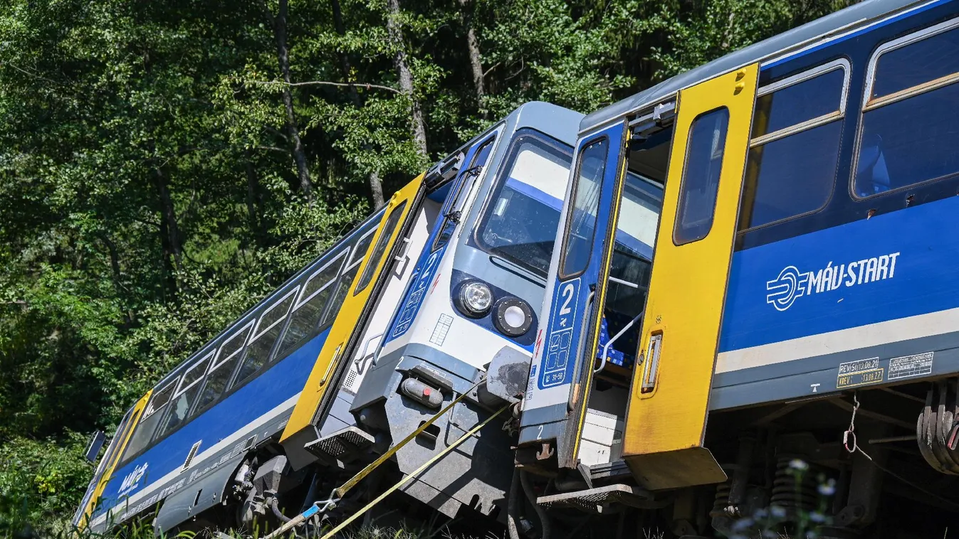 Vonatbaleset Magyarkútnál: két sérült, a MÁV vezérigazgatója azonnali vizsgálatot rendelt el